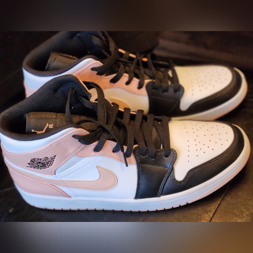 Men's Crimson Tint Air Jordan One Shoes Size 12